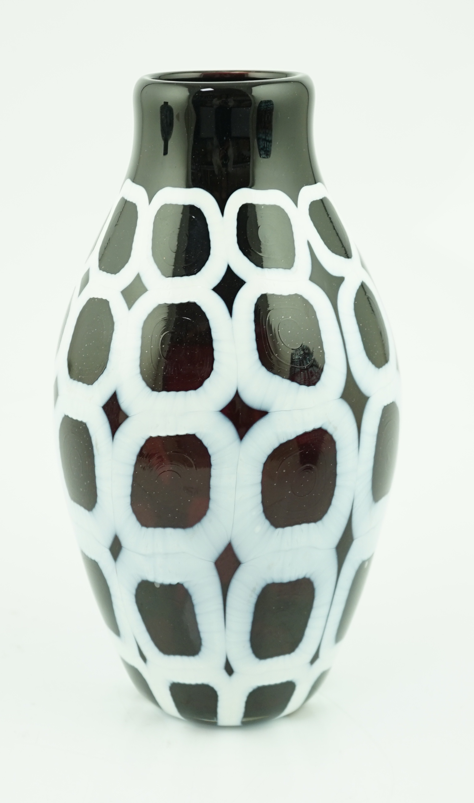 A Murano glass ovoid shaped vase, in black and white, signed Formentella, 16cms, Please note this lot attracts an additional import tax of 20% on the hammer price